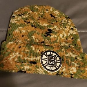 Boston bruins toque